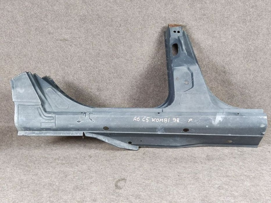 AUDI A6 C5 Kombi 1997 2005 Próg Prawy