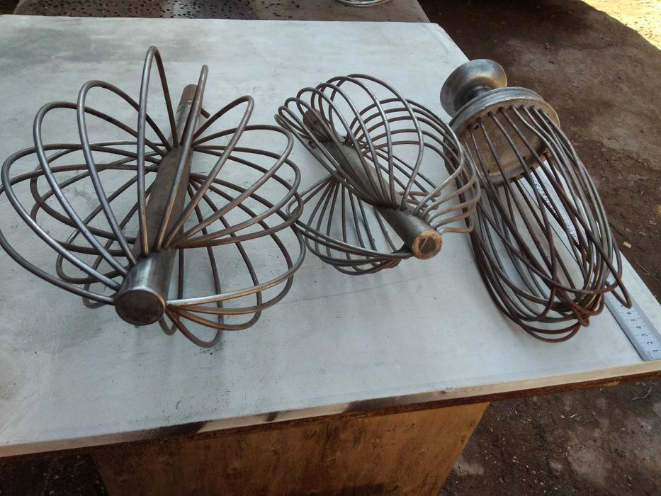 Венчики для кремовзбивалок, машина кремовзбивальная