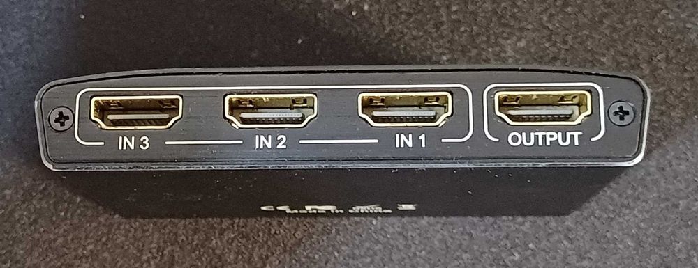 Comutador HDMI c/comando VWRHAR 4K 3-in-1