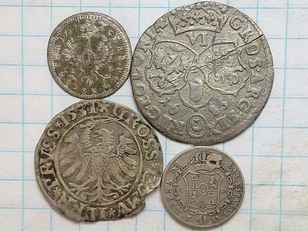 Грош 1531-34 рр. Сигізмунда І, 6 крейцерів 1715 р., 6 грош 1681 р.