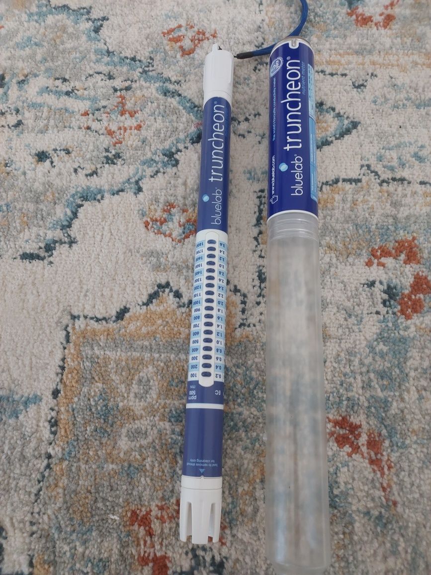 Bluelab Truncheon meter V2. Miernik EC