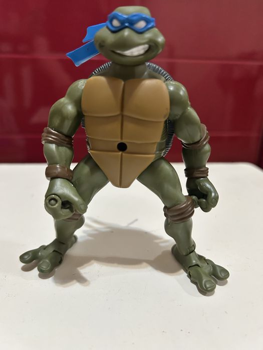 Фігурки динозаврів, черепашки-ніндзя