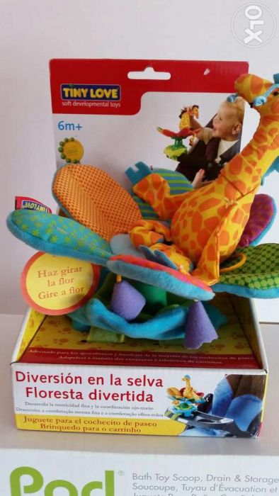 Brinquedo em forma de girafa com multi textura