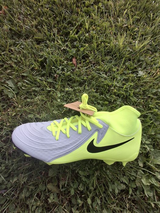 Korki Nike Phantom LUNA II Academy FG/MG