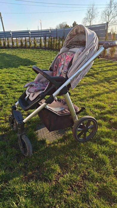 Wózek  Baby Design Bueno Babydesign plus adaptery i mufka