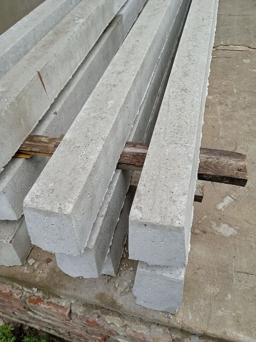 Столбы бетонные, садовые