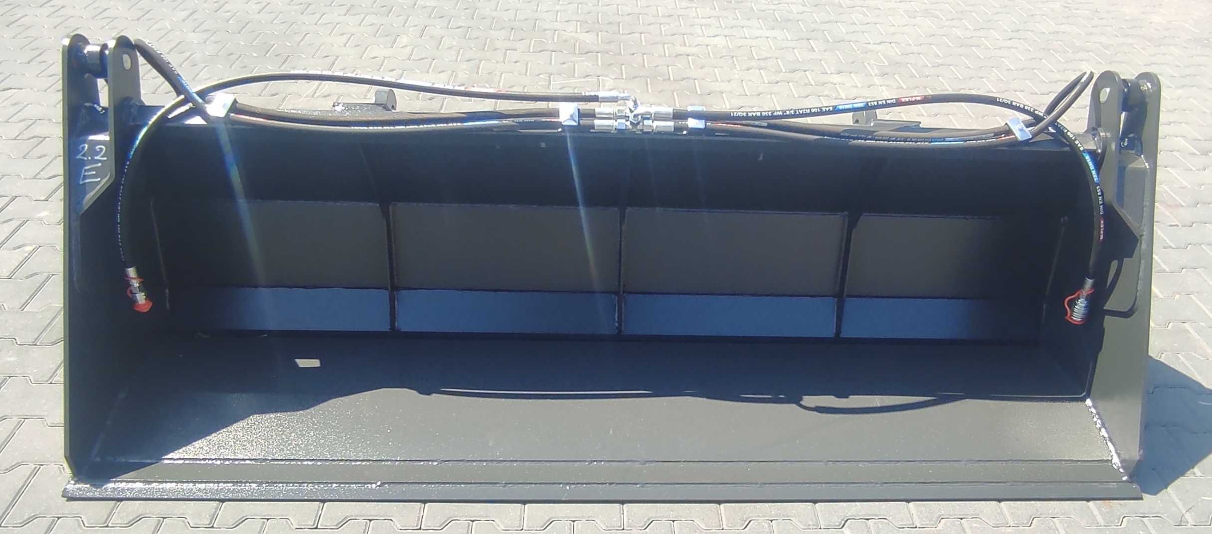 Łycha 4w1 do ładowacza dzielona 1,6m Metal-Technik