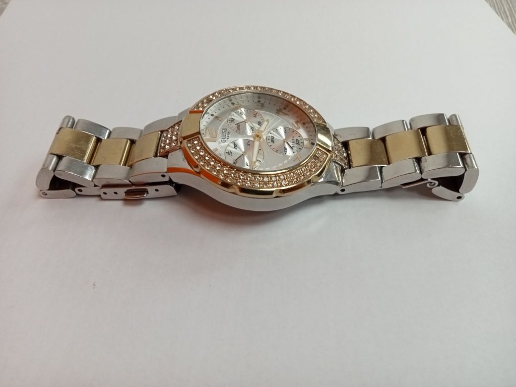 Женские часы GUESS W16563l1