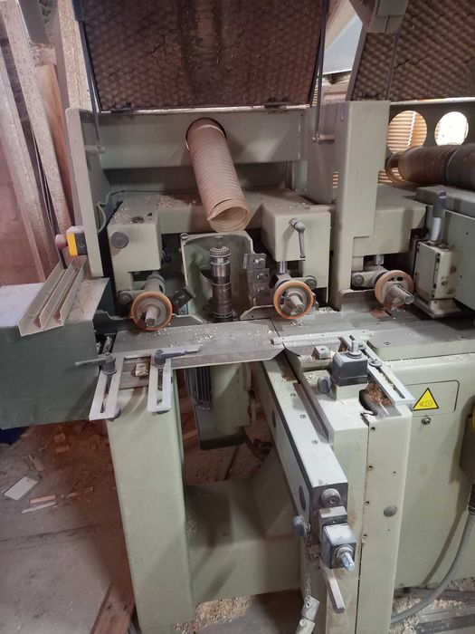 Molduradora  SCM impecável