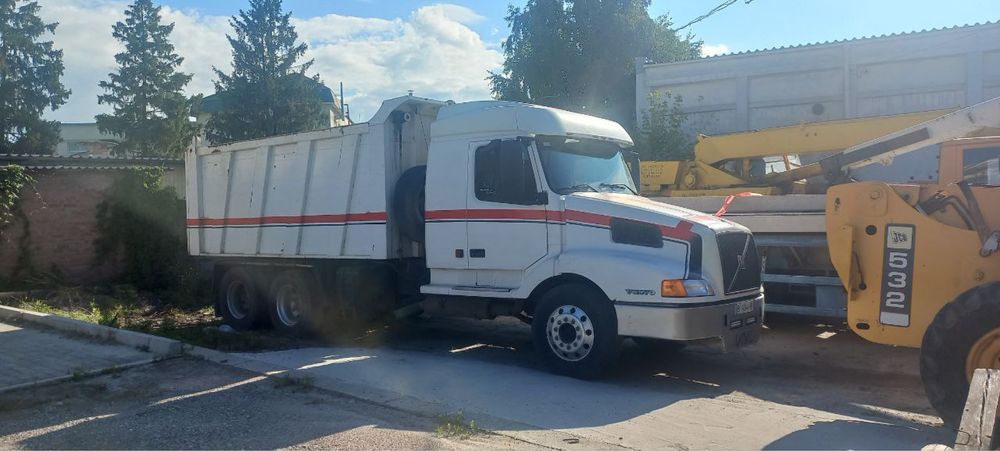 Volvo vnl 660 самоскид