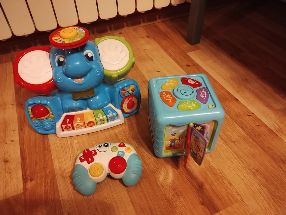 Zestaw  interaktywnych zabawek clementoni