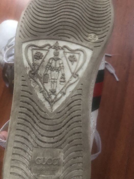 Adidasy w stylu gucci