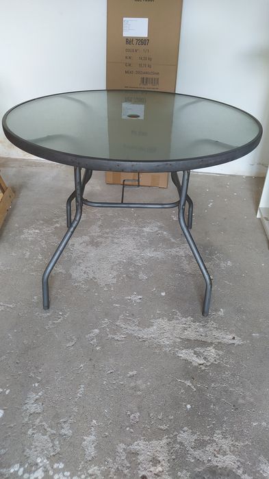 Vendo mesa de exterior