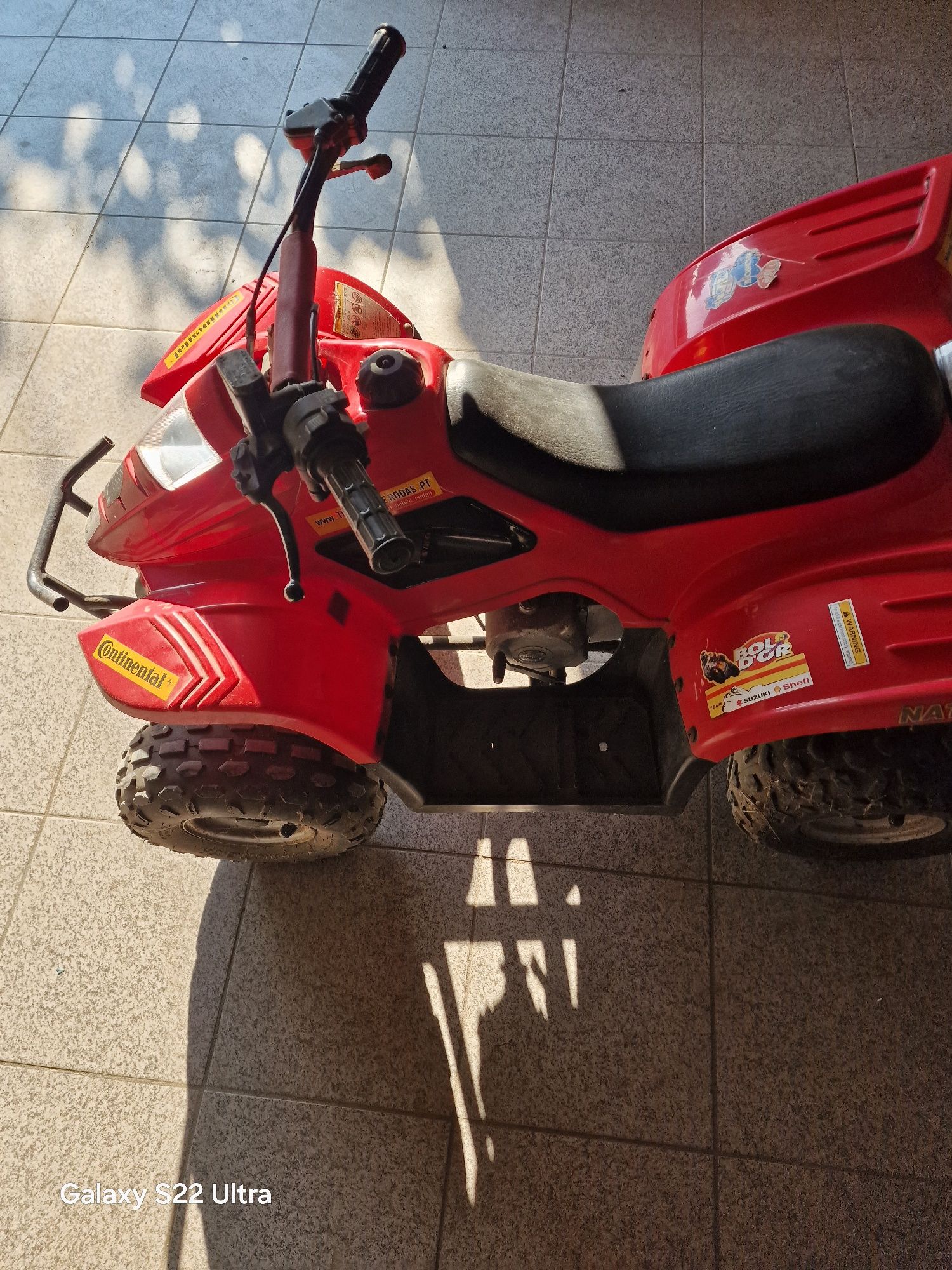 Moto 4 a gadolina