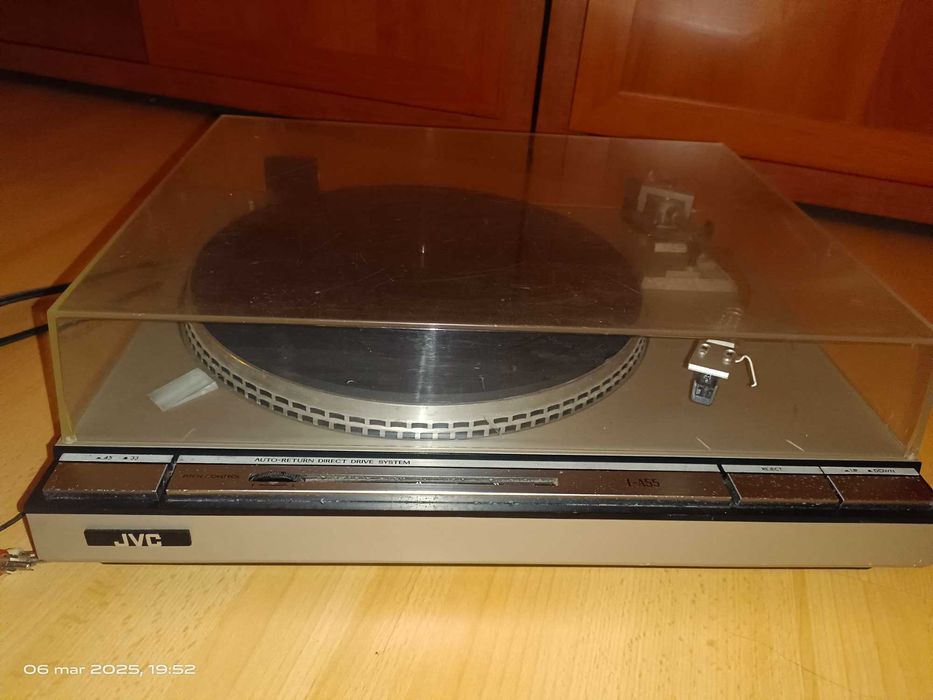 Gramofon JVC L-A55 made in Japan