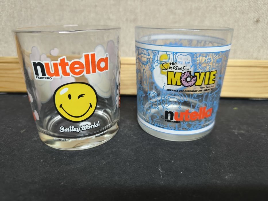 Copos Nutella Smiley World e Simpsons
Conjunto de dois copos infantis