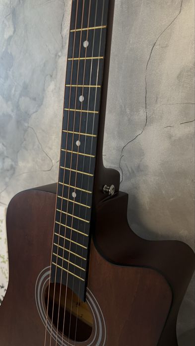 Акустична гітара(коричневий колір)