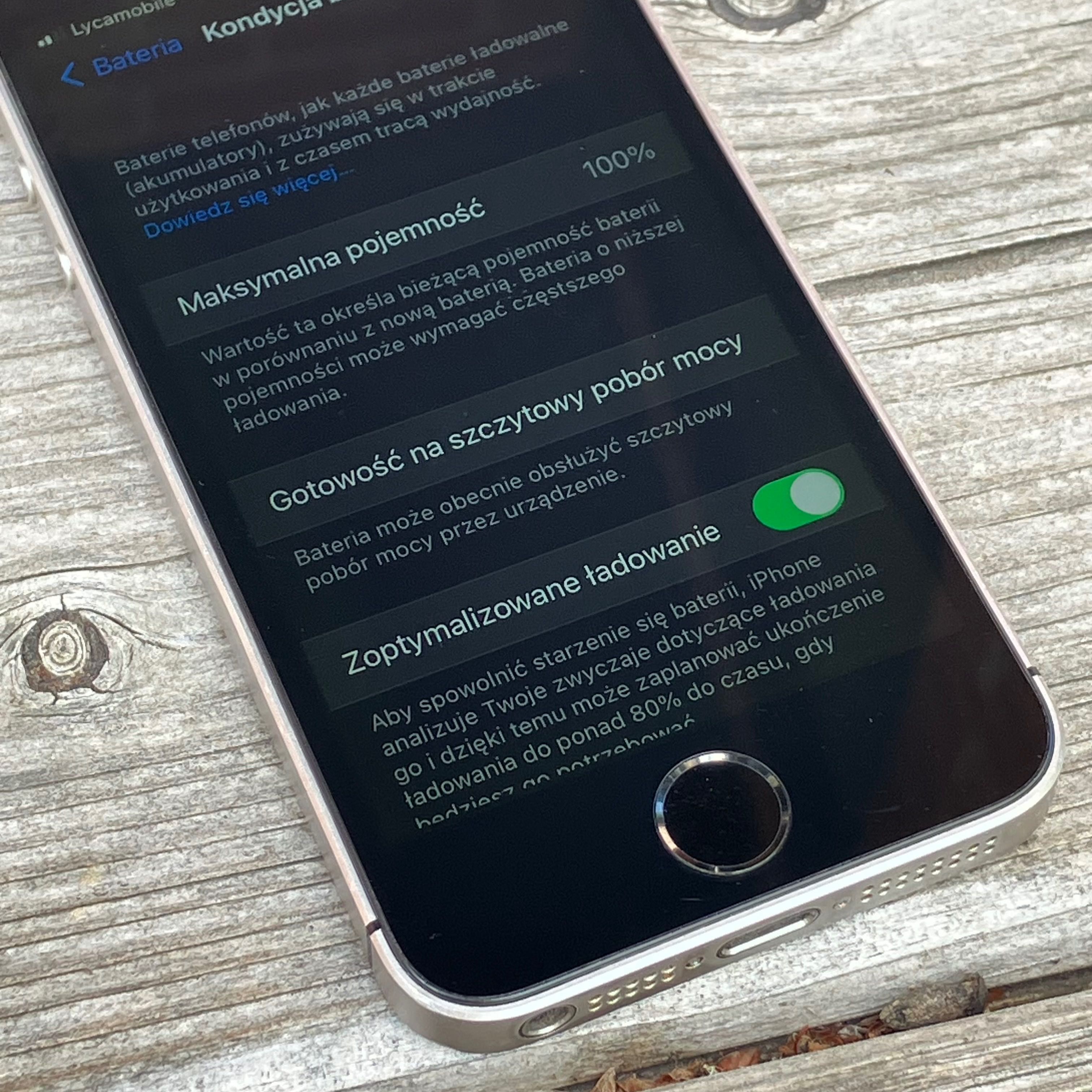 Apple iPhone SE w pełni sprawny, nowa bateria