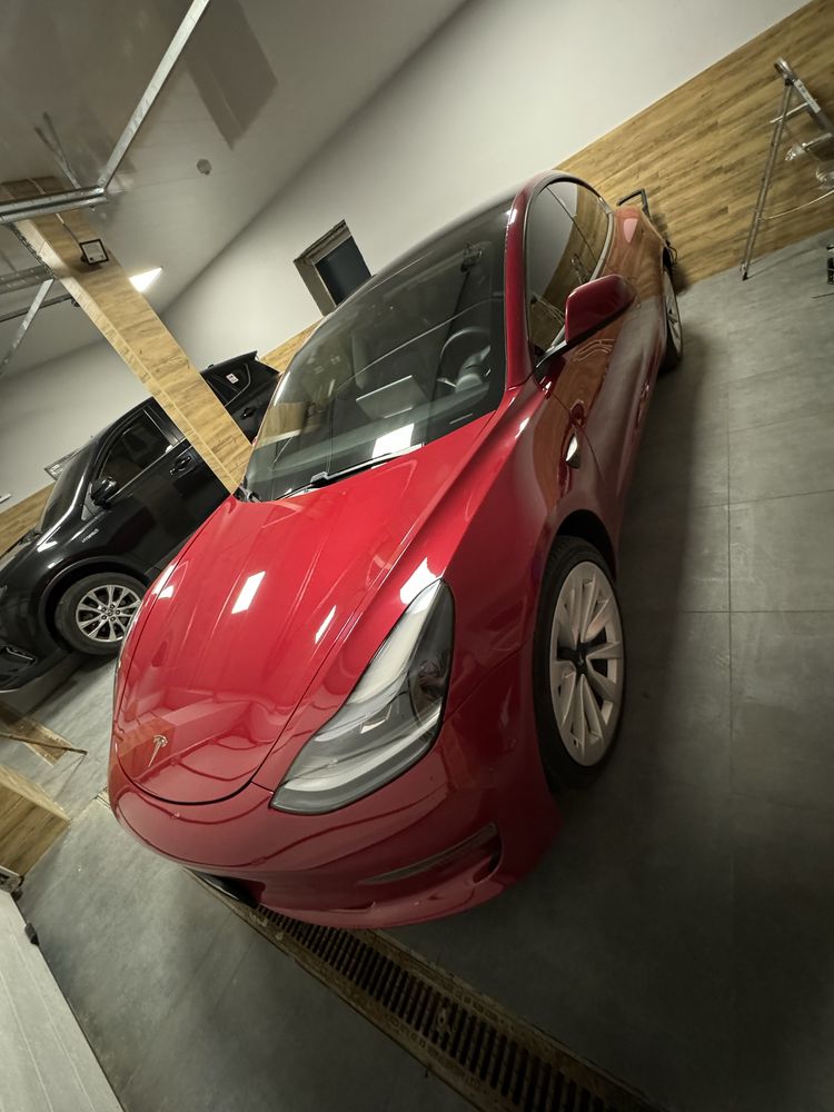 Продам Tesla Model 3 Long Range