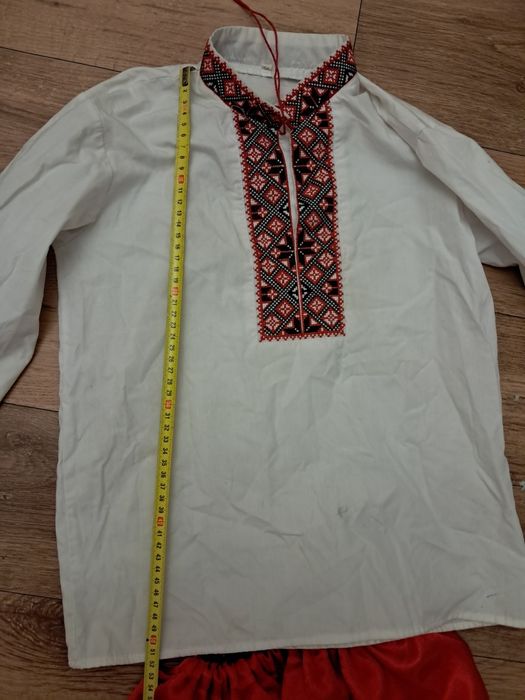 Вишиванка плюс шаровари з поясом