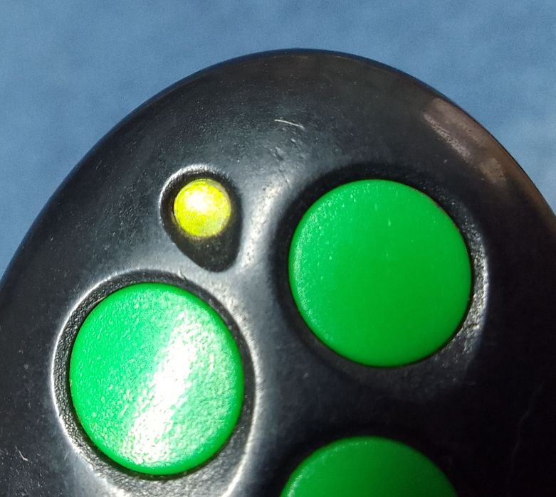 Пульт Скетч для гаража ворот шлакбаума