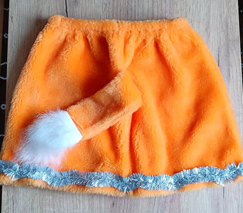 Новорічний костюм Снігуронька, Снігурки, Лисиці, на 4-5-6 років, 104,