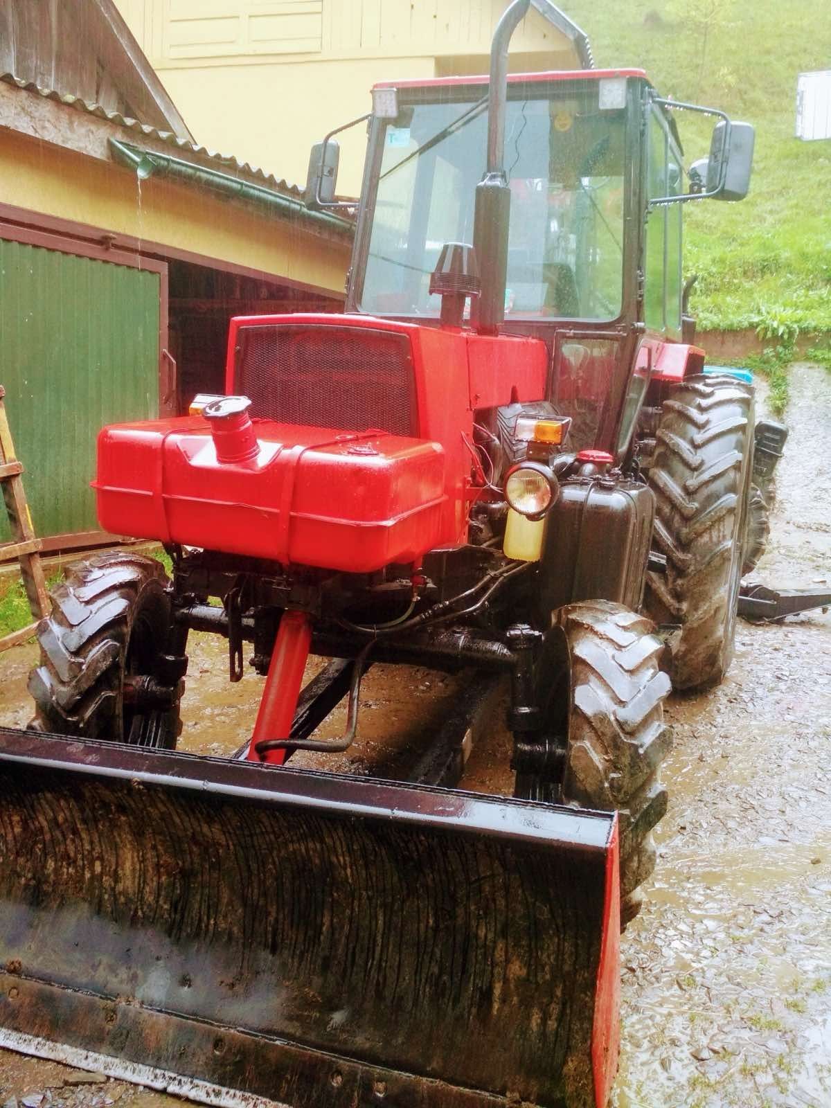 Продам екскаватор юмз
