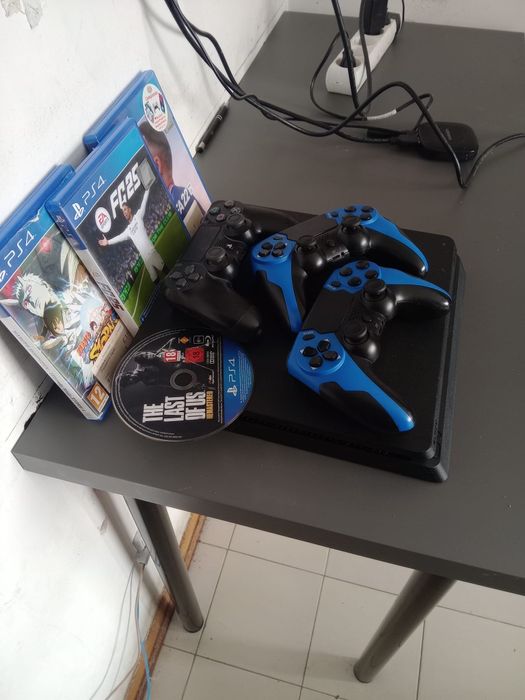 Ps4 Slim + 2 Comando