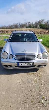 Sprzedam Mercedesa E-220 CDI