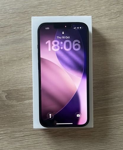 iPhone 13 128gb midnight