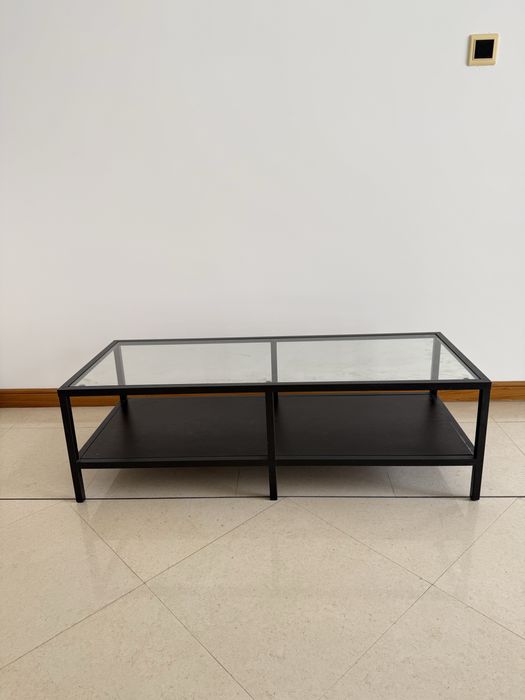 Mesa de centro em ferro, vidro e madeira IKEA
