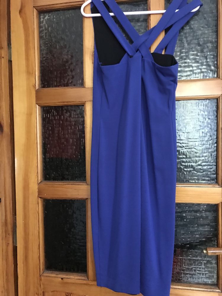 Elegancka, koktajlowa sukienka Simple r. M