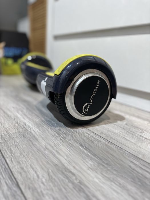 Mam na sprzedaż deskorolkę elektryczną hoverboard firmy skymaster