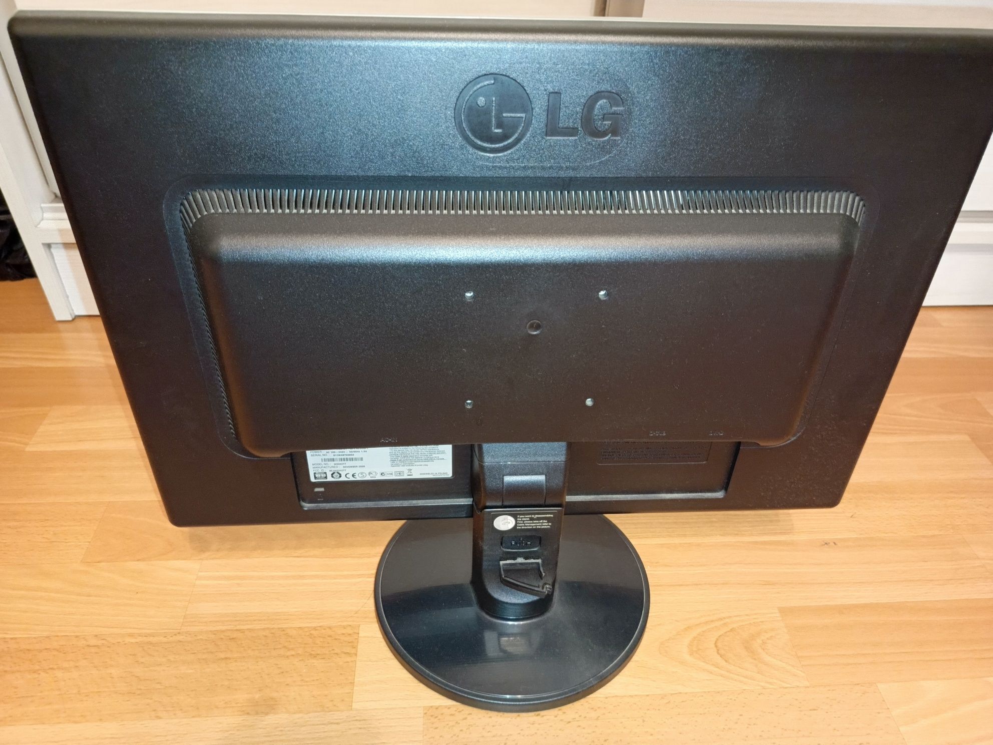 Monitor LG Flatron 22 cale