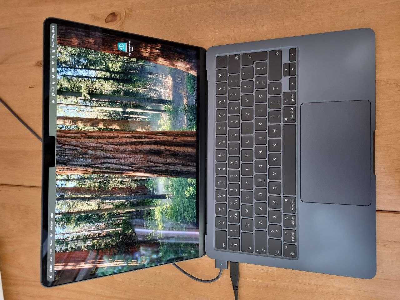 Macbook Air 2024 M3 24 Gb RAM em caixa original