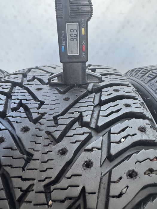 Шини Bridgestone 215/55/R17