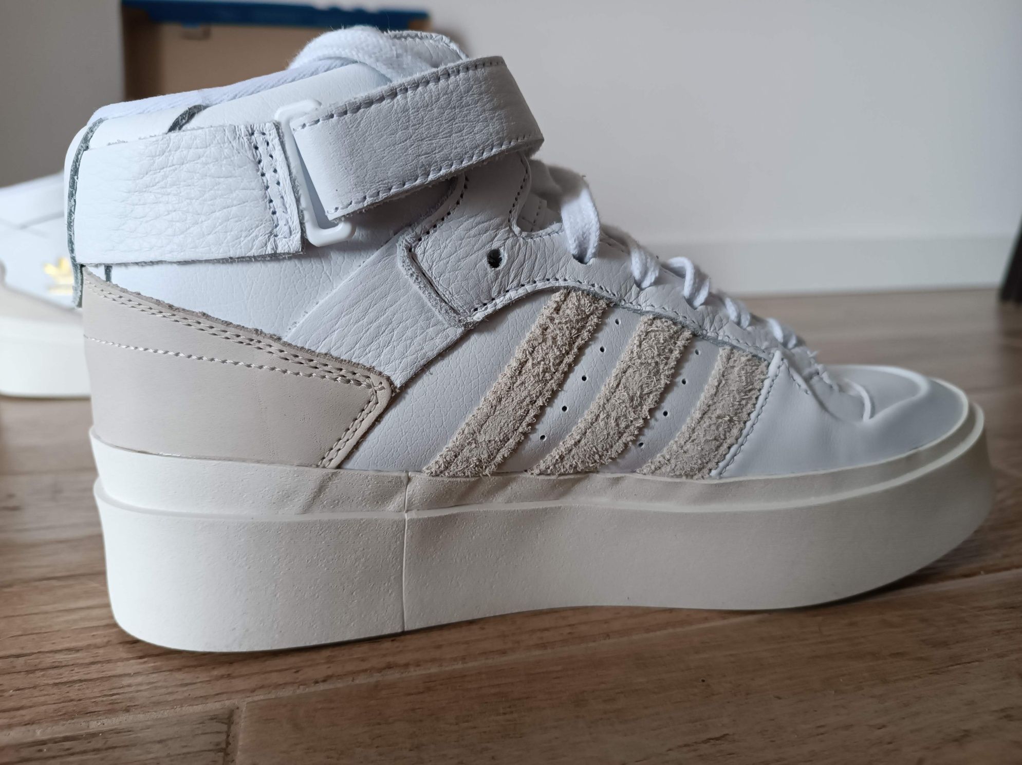 Adidas Forum Bonega mid w