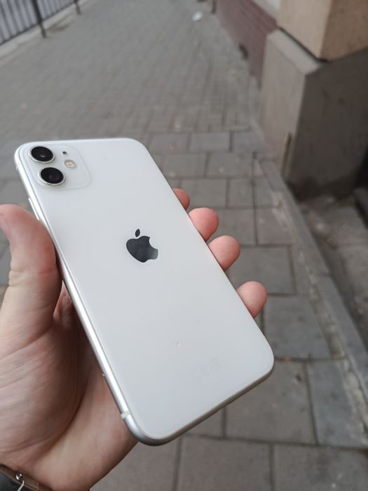 Айфон 11 84акб идеал