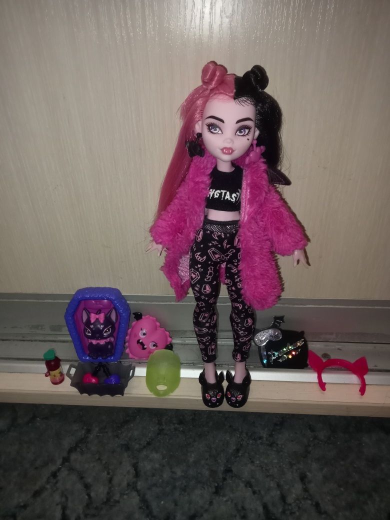 Дракулаура g3 creepover party пижамна monster high