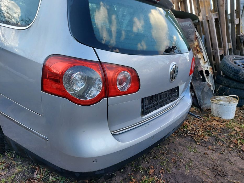 Zderzak tył , drzwi prawe / lewe  kolor  LA7W VW passat b6 kombi