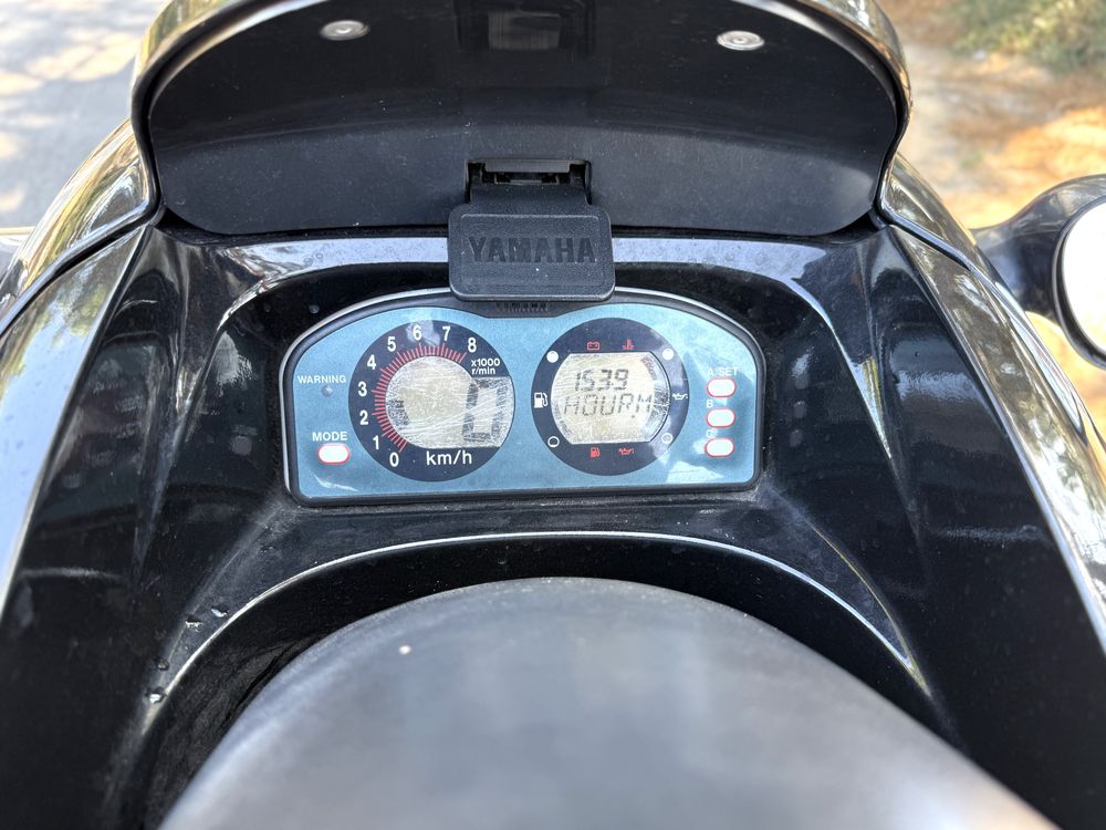 Yamaha Waverunner XLT 1200 3 Lugares