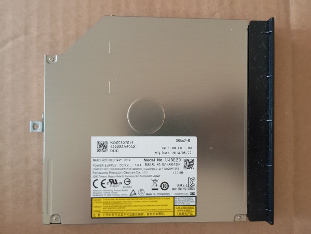 Nagrywarka Panasonic UJ8E2Q