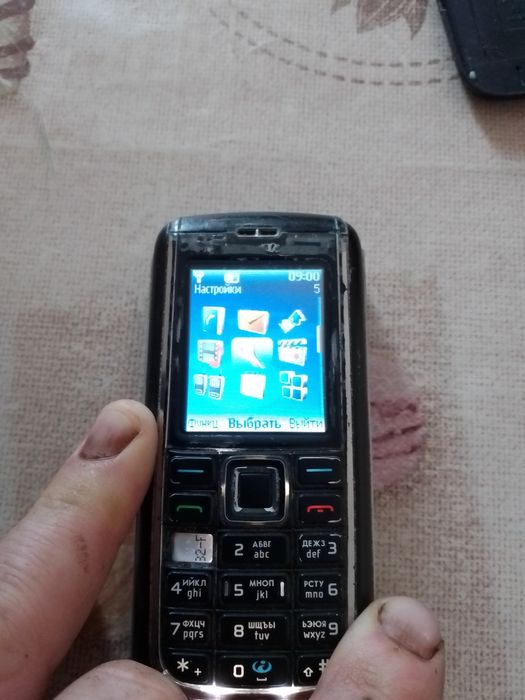 Продам Нокія (Nokia) 6151