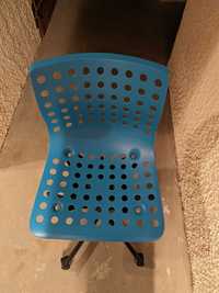 Krzesło IKEA. Dla dzieci.