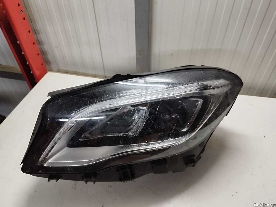 Farol LED MERCEDES BENZ GLA W156 esquerdo