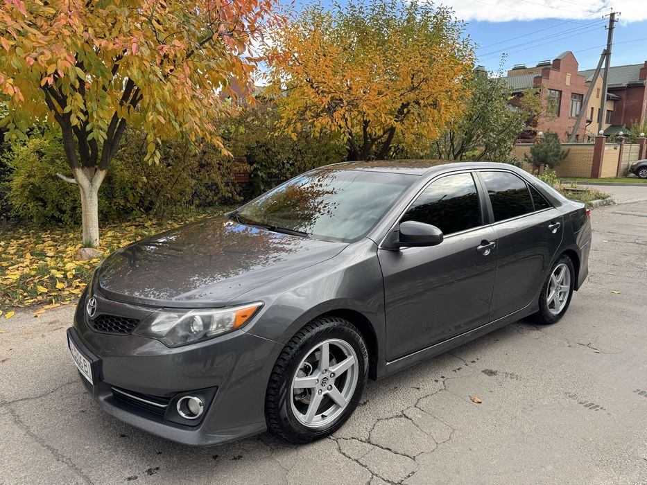 Toyota camry 50 2014 se газ бенз автомат