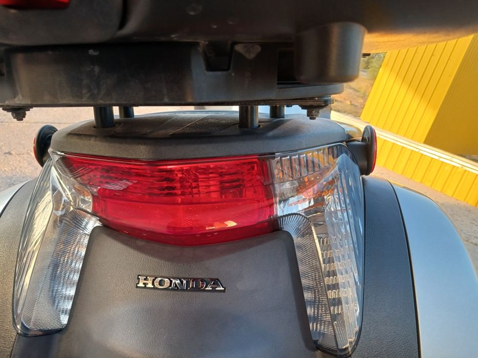 Хонда Девиль NT700