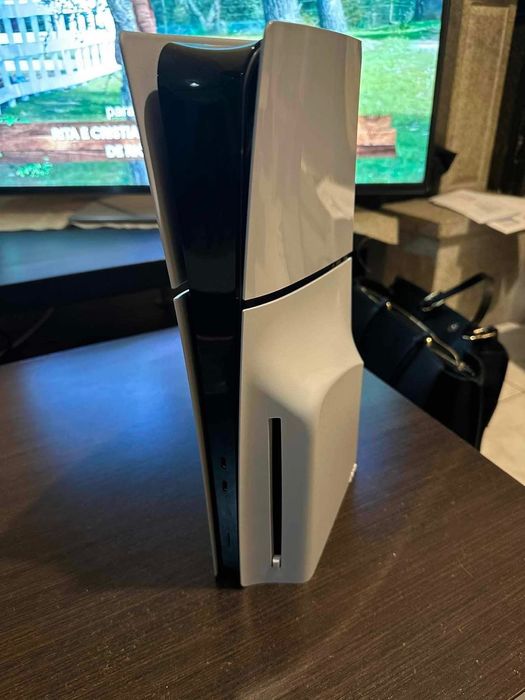 PlayStation 5 1TB 2 comandos