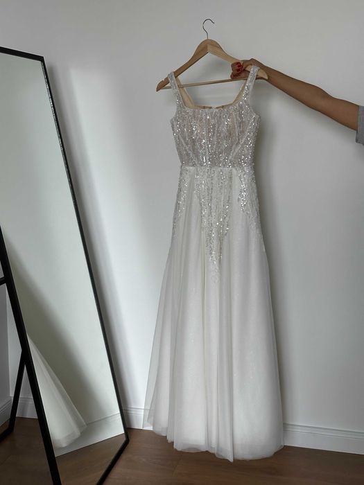 Весільна сукня (після хімчистки)