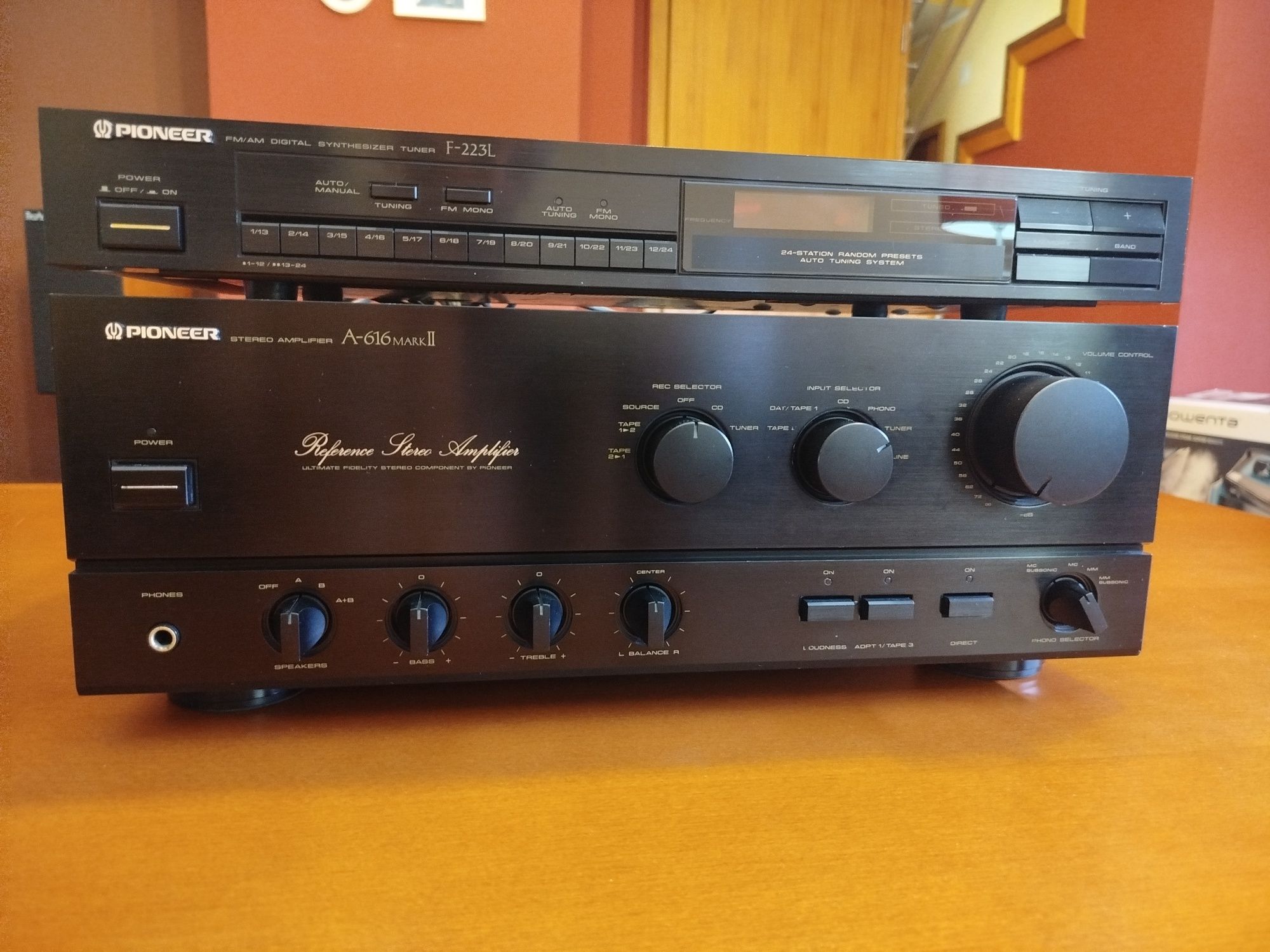 Amplificador+ Tuner Digital